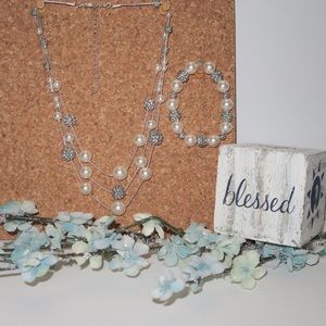 Matching necklace and bracelet